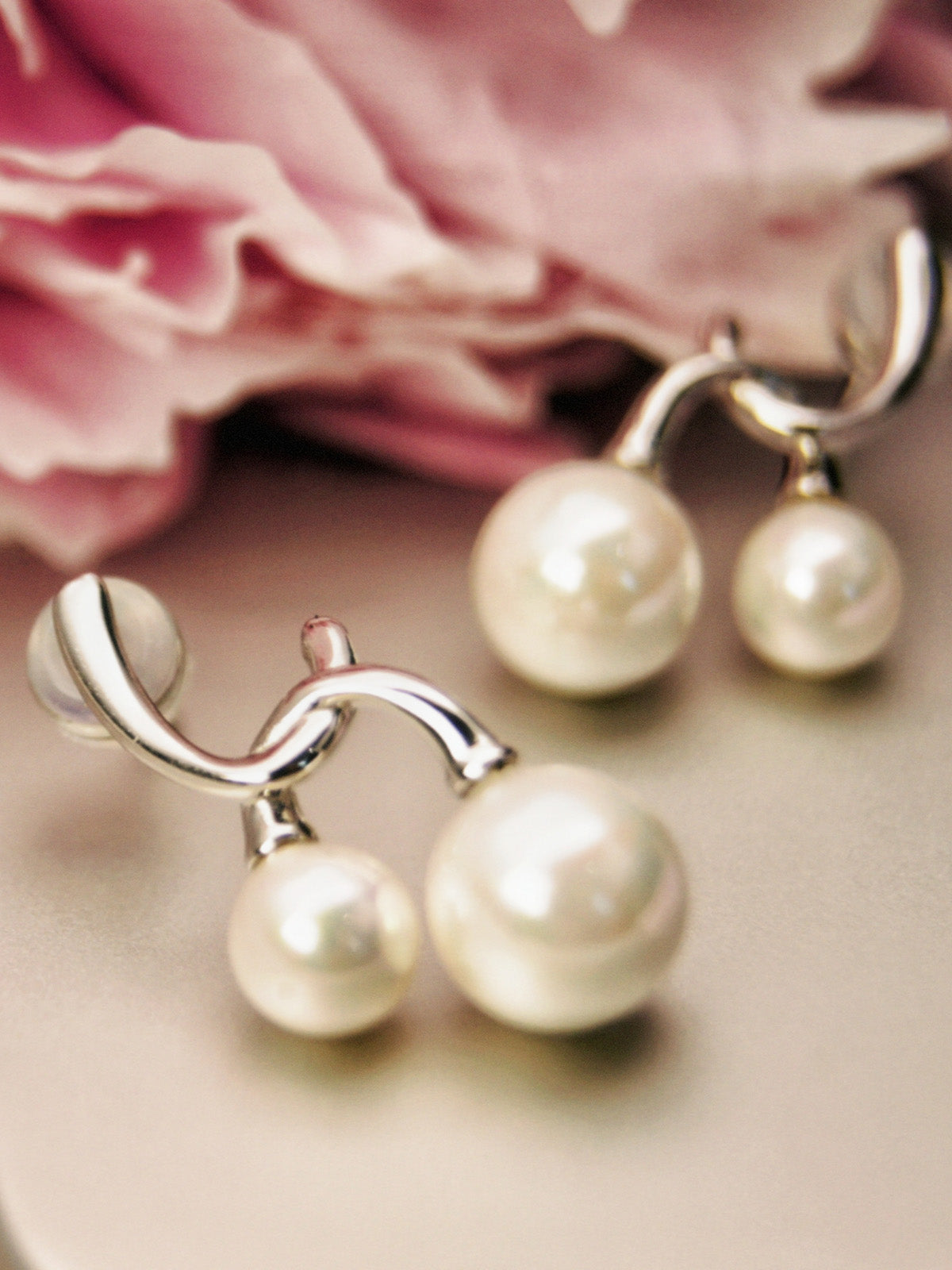 Dual Pearl Chic Earrings